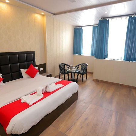 Hotel Sk International Rišikéš Exteriér fotografie