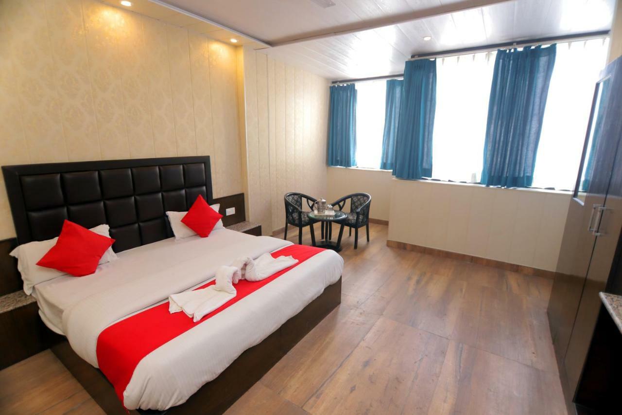 Hotel Sk International Rišikéš Exteriér fotografie